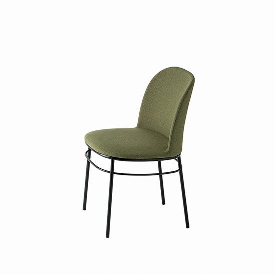 <p>et-al-sedie-di-design-imbottite-agami-1150</p>
