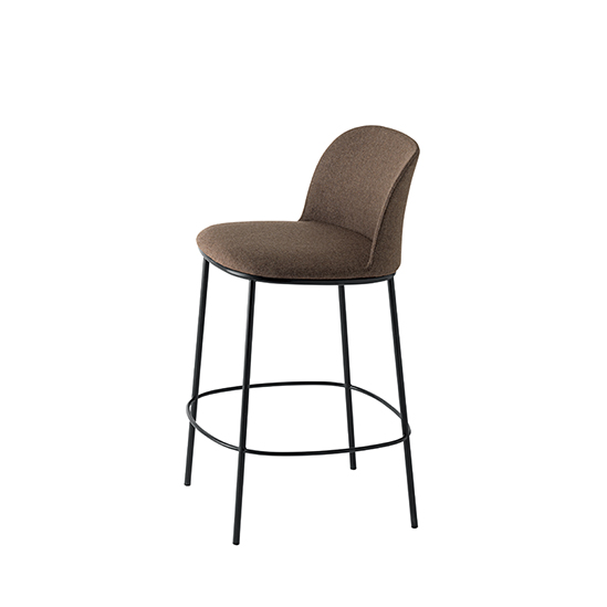 <p>et-al-sgabelli-di-design-imbottiti-agami-1152b</p>