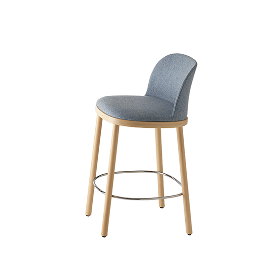 <p>sgabello-di-design-imbottita-agami-1162b-et-al</p>
