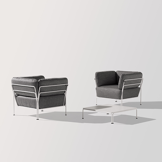 <p>poltrone-di-design-made-in-italy-ari-1312-et-al</p>