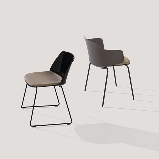 <p>poltroncine-moderne-classy-1091n-etal</p>