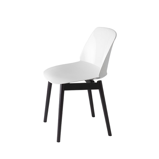 <p>sedie-di-design-classy-1095-etal-design-luca-nichetto</p>